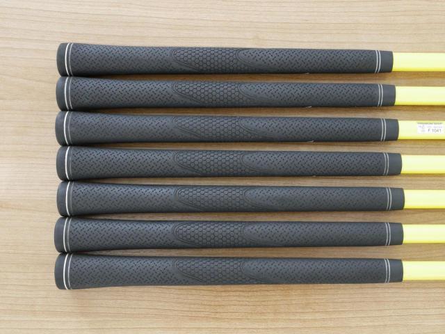 Iron set : Katana : ชุดเหล็ก Katana Sword LX-880 (เหล็กยาวเป็น Utility ตีง่าย) มีเหล็ก 6-Pw,Aw,Sw (7 ชิ้น) ก้านกราไฟต์ Fujikura Speeder Five Flex R