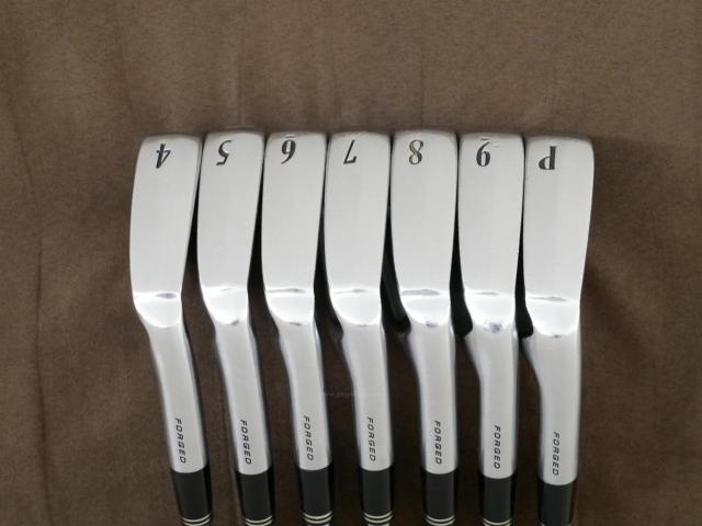 Iron set : Other Brand : ชุดเหล็ก Srixon Z745 Forged มีเหล็ก 4-Pw (7 ชิ้น) ก้านเหล็ก KBS Tour 110 Flex R