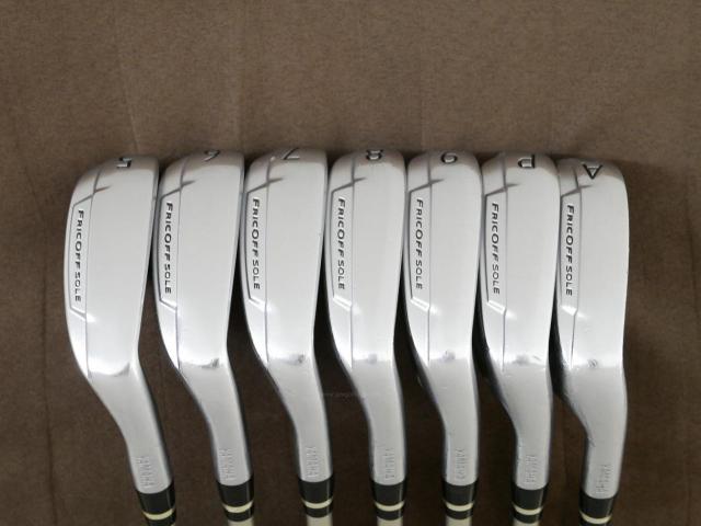 Iron set : Yamaha : ชุดเหล็ก Yamaha Inpres UD+2 (ปี 2018 ตีไกลที่สุด ไกลกว่าเหล็กทั่วไป 2 เบอร์) มีเหล็ก 5-Pw,Aw (7 ชิ้น) ก้านกราไฟต์ Fujikura MCI 60 Flex S
