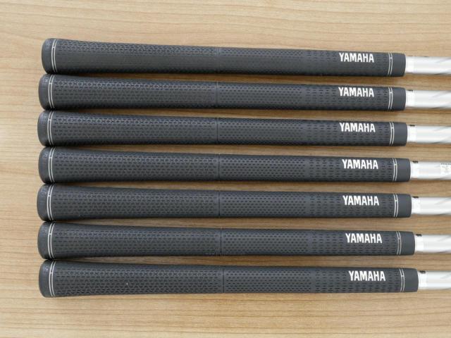 Iron set : Yamaha : ชุดเหล็ก Yamaha Inpres UD+2 (ปี 2018 ตีไกลที่สุด ไกลกว่าเหล็กทั่วไป 2 เบอร์) มีเหล็ก 5-Pw,Aw (7 ชิ้น) ก้านกราไฟต์ Fujikura MCI 60 Flex S
