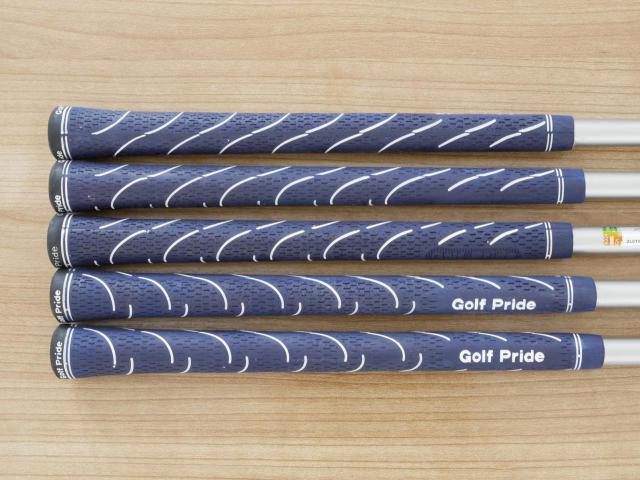 Iron set : Callaway : ชุดเหล็ก Callaway Big Bertha B21 (ออกปี 2021 ตีง่ายที่สุดของ Callaway) มีเหล็ก 6-Pw (5 ชิ้น) ก้านกราไฟต์  Speeder Evolution Flex R