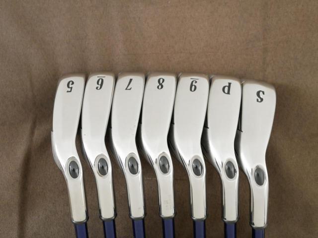 Iron set : Callaway : ชุดเหล็ก Callaway X-22 มีเหล็ก 5-Pw,Sw (7 ชิ้น) ก้านกราไฟต์ Flex R