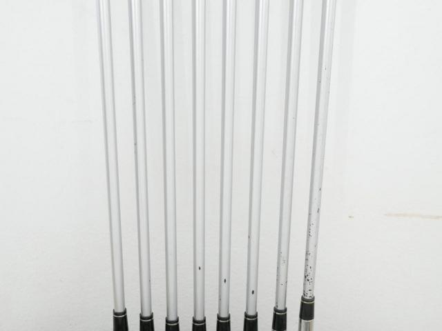 Iron set : Honma : ชุดเหล็ก Honma Bezeal 525 (ออกปี 2016 รุ่นนี้ใบใหญ่ที่สุดของ Honma) มีเหล็ก 4-11 (8 ชิ้น) ก้านกราไฟต์ Honma Vizard 48 Flex SR