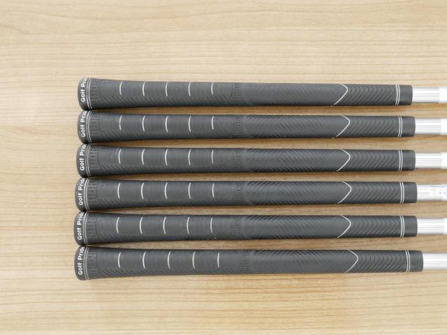 Iron set : Maruman : ชุดเหล็ก Maruman Conductor LX (ตีง่าย ไกล หน้า Maraging) มีเหล็ก 5-Pw (6 ชิ้น) ก้านกราไฟต์ Flex R