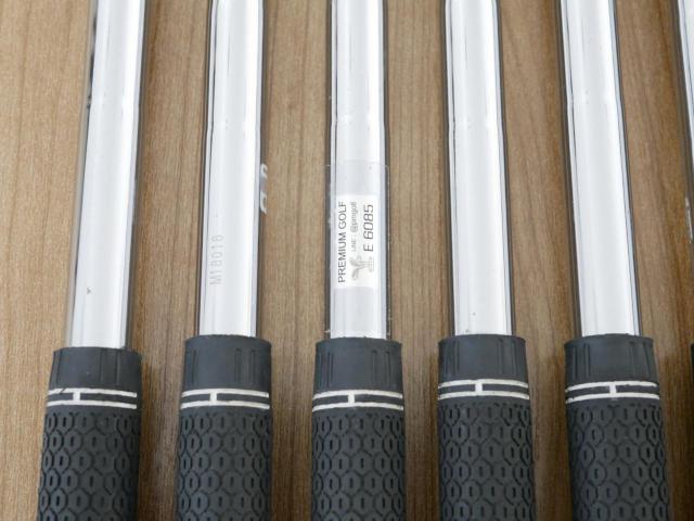 Iron set : Titleist : ชุดเหล็ก Titleist VG3 Type D Forged (รุ่นปี 2019 Japan Spec. ตีง่ายและไกลที่สุดของ Titleist) มีเหล็ก 6-Pw,Aw (6 ชิ้น) ก้านเหล็ก NS Pro 950 Flex S
