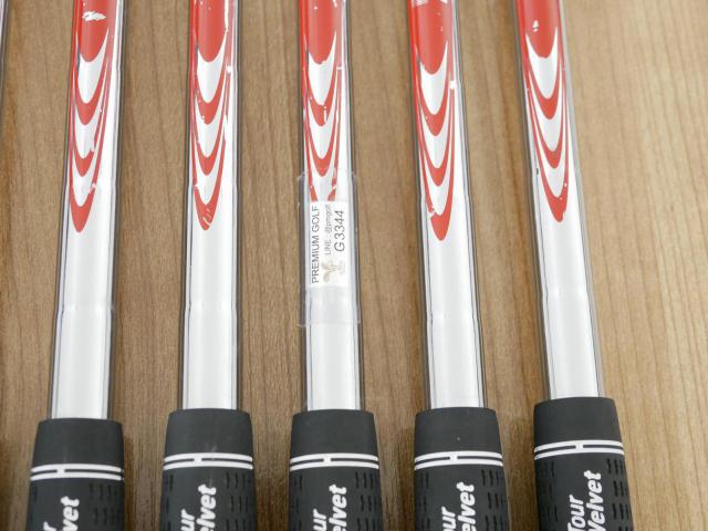 Iron set : Taylormade : ชุดเหล็ก Taylormade P7MC Forged (ซีรี่ย์ท้อปสุด ออกปี 2021) มีเหล็ก 5-Pw (6 ชิ้น) ก้านเหล็ก NS Pro Modus 105 Flex R