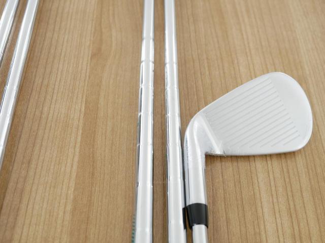 Iron set : Callaway : **ของใหม่ ยังไม่แกะพลาสติก** ชุดเหล็ก Callaway ELYTE (ออกปี 2025 ตีง่ายมาก ไกล Japan Spec.) มีเหล็ก 6-Pw (5 ชิ้น) ก้านเหล็ก NS Pro 950 NEO Flex R