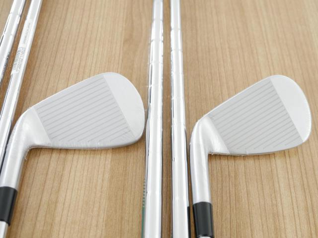 Iron set : Taylormade : **ของใหม่ ยังไม่แกะพลาสติก** ชุดเหล็ก Taylormade P790 (ตัวท้อปสุด ล่าสุด ออกปี 2025 Japan Spec.) มีเหล็ก 6-Pw,Aw (6 ชิ้น) ก้านเหล็ก NS Pro 950 NEO Flex S
