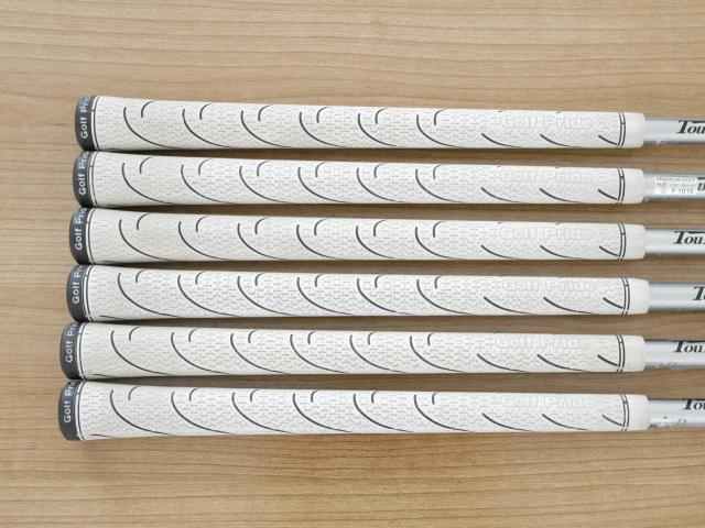 Iron set : Katana : ชุดเหล็กกระเทย Katana Voltio III G Series Hi (ตีง่าย ไกลมาก) มีเหล็ก 7-Pw,Aw,Sw (6 ชิ้น ระยะเทียบเท่า เหล็ก 6-Pw,Sw) ก้าน Tour AD VS-5 Flex R