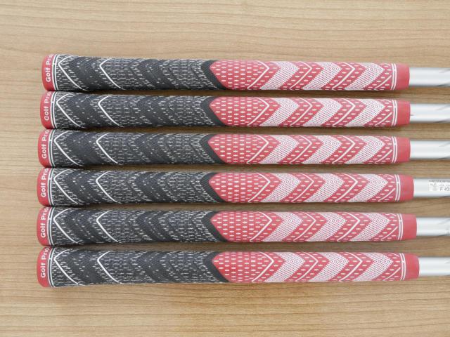 Iron set : Taylormade : ชุดเหล็ก Taylormade P790 (ตัวท้อปสุด ปี 2022 Japan Spec.) มีเหล็ก 5-Pw (6 ชิ้น) ก้านกราไฟต์ Fujikura MCI 90 Flex S