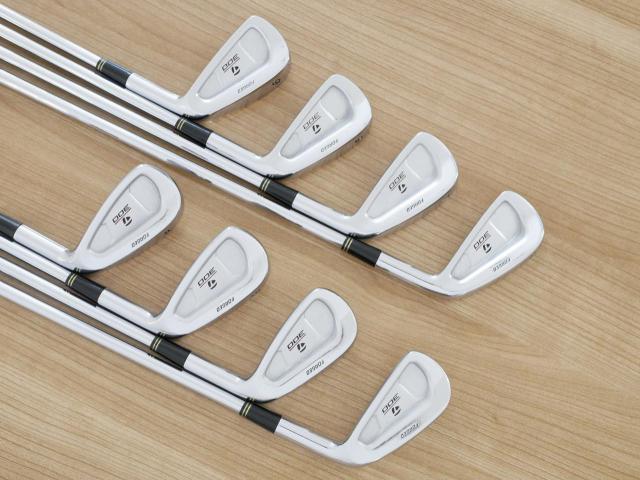 Iron set : Taylormade : ชุดเหล็ก Taylormade 300 Forged (นุ่มมากๆ) มีเหล็ก 3-Pw (8 ชิ้น) ก้านเหล็ก Flex S