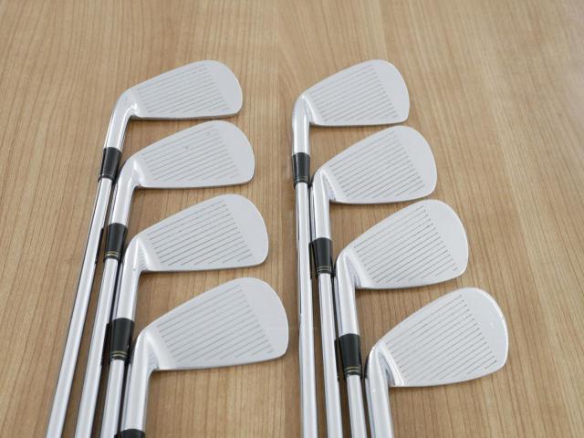 Iron set : Taylormade : ชุดเหล็ก Taylormade 300 Forged (นุ่มมากๆ) มีเหล็ก 3-Pw (8 ชิ้น) ก้านเหล็ก Flex S