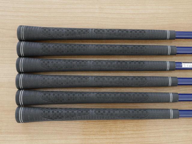 Iron set : Honma : ชุดเหล็ก Honma Bezeal 535 (ปี 2019 รุ่นนี้ใบใหญ่ที่สุดของ Honma) มีเหล็ก 6-11 (6 ชิ้น เทียบเท่า 5-Pw) ก้านกราไฟต์ Honma Vizard 48 Flex S
