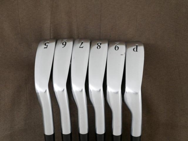 Iron set : Daiwa : ชุดเหล็ก Daiwa OnOff (Forged นุ่มมากๆ) มีเหล็ก 5-Pw (6 ชิ้น) ก้านกราไฟต์ Flex S