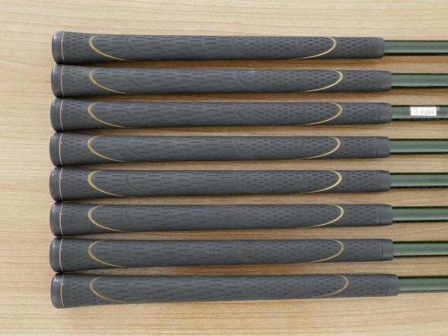 Iron set : Honma : **ก้าน 3 ดาว** ชุดเหล็ก Honma Beres IS-01 (หน้าเด้ง Maraging) มีเหล็ก 6-11,Aw,Sw (8 ชิ้น เทียบเท่า 5-Pw,Aw,Sw) ก้าน ARMRQ 6 (45) Flex R (3 ดาว)