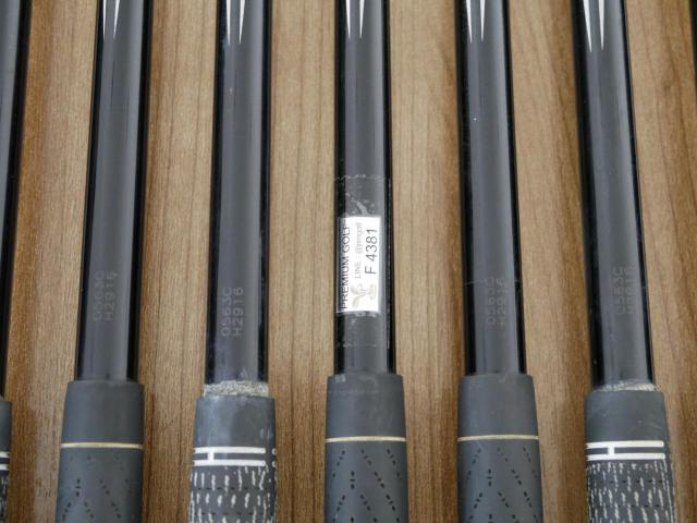 Iron set : Mizuno : ชุดเหล็ก Mizuno T-Zoid RV-01 มีเหล็ก 5-Pw,Sw (7 ชิ้น) ก้านกราไฟต์ FLex S