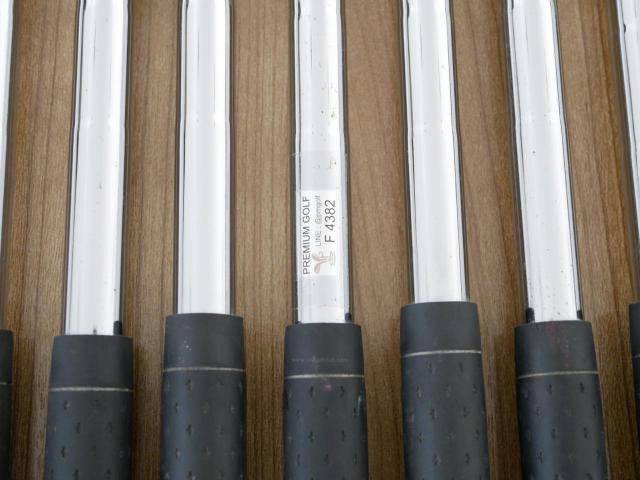 Iron set : Tourstage : ชุดเหล็ก Tourstage VIQ (Forged) มีเหล็ก 5-Pw,Aw (7 ชิ้น) ก้านเหล็ก NS Pro 950 Flex S