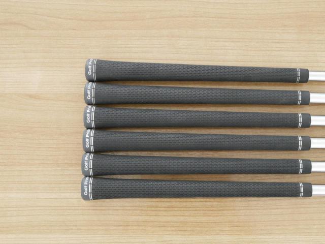 Iron set : Titleist : ชุดเหล็ก Titleist T400 (ออกปี 2023 ตีง่ายที่สุด ไกลที่สุด) มีเหล็ก 6-Pw,43 (6 ชิ้น) ก้านเหล็ก NS Pro 880 AMC Flex S
