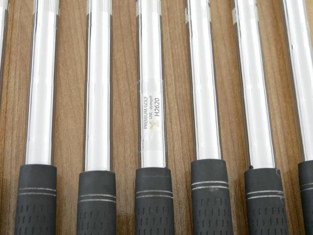 Iron set : Fourteen : ชุดเหล็ก Fourteen TC-550 Forged มีเหล็ก 5-Pw,Aw (7 ชิ้น) ก้านเหล็ก Ns Pro 950 Flex R