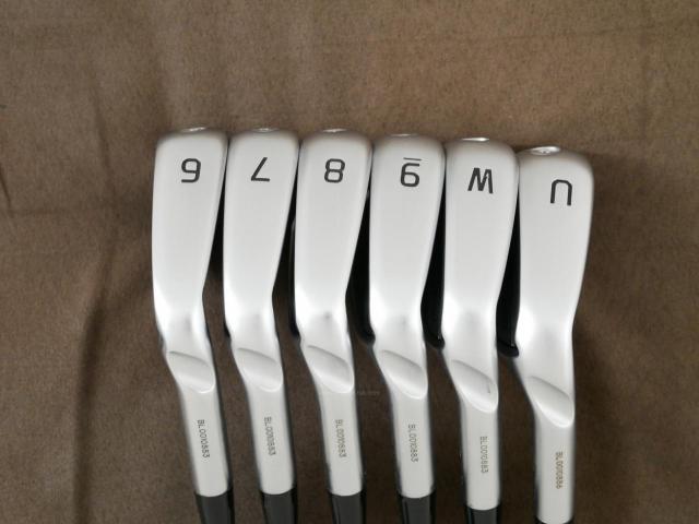 Iron set : Ping : ชุดเหล็ก Ping i240 (รุ่นล่าสุด ออกปี 2025) มีเหล็ก 6-Pw,Aw (6 ชิ้น) ก้านเหล็ก NS Pro Modus 115 Flex S