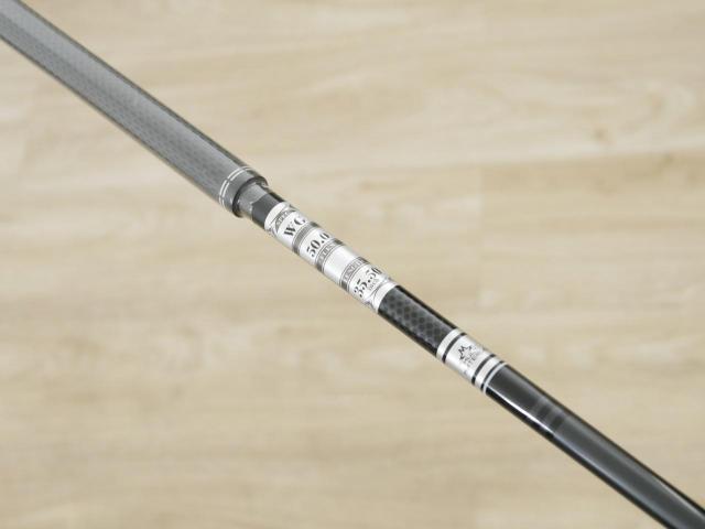 Wedge : Other : **ของใหม่ ยังไม่แกะพลาสติก** Wedge Maruman MAJESTY W-Moment Loft 50 ก้านกราไฟต์ Mitsubishi TENSEI WM60