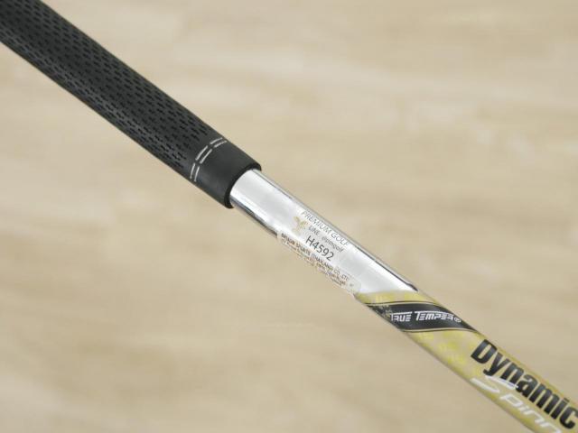 Wedge : Cleveland : Wedge Cleveland CBX Zipcore Loft 52 ก้านเหล็ก Dynamic Gold Spinner 115 Wedge