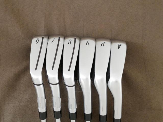 Iron set : Taylormade : ชุดเหล็ก Taylormade Qi (รุ่นล่าสุด ออกปี 2024 Japan Spec.) มีเหล็ก 6-Pw,Aw (6 ชิ้น) ก้านเหล็ก NS Pro 910GH Flex S