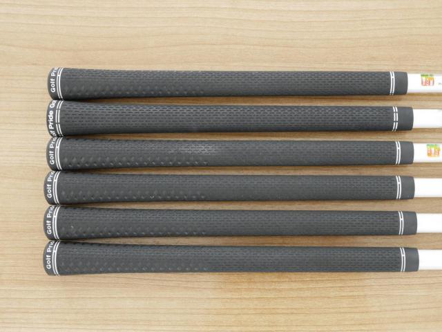 Lady club : All : ชุดเหล็ก Callaway Mavrik MAX Lite (ออกปี 2020 ตีง่าย ไกลมากๆ) มีเหล็ก 6-Pw,Sw (6 ชิ้น) ก้านกราไฟต์ Mitsubishi Diamana 40 Flex L