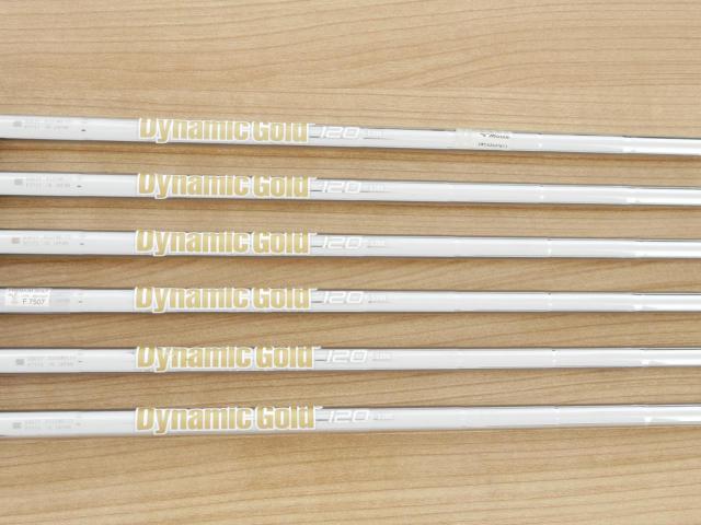 Iron set : Mizuno : ชุดเหล็ก Mizuno Pro 520 Forged (ปี 2021 นุ่มมาก) มีเหล็ก 5-Pw (6 ชิ้น) ก้านเหล็ก Dynamic Gold 120 S200