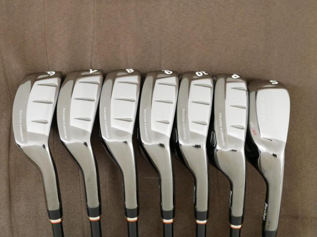 Iron set : Maruman : ชุดเหล็กกระเทย Maruman Shuttle i3000AR (ตีง่าย ไกลมาก) มีเหล็ก 6-10,Pw,Sw (7 ชิ้น) ก้านกราไฟต์ Flex R