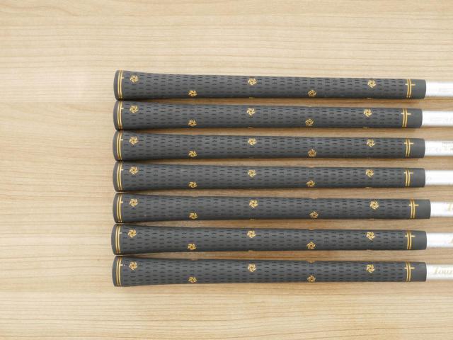 Iron set : Katana : ชุดเหล็ก Katana NINJA Hybrid Iron (ออกปี 2020 หน้าเด้ง ตีไกลมาก) มีเหล็ก 6-Pw,Aw,Sw (7 ชิ้น) ก้าน Tour AD VT-5 Flex R