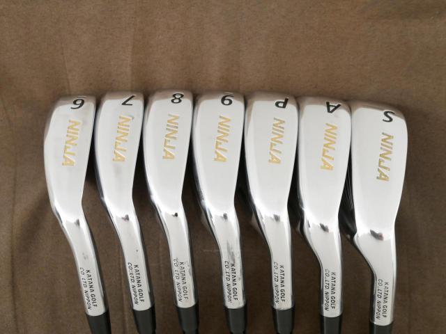 Iron set : Katana : ชุดเหล็ก Katana NINJA Hybrid Iron (ออกปี 2020 หน้าเด้ง ตีไกลมาก) มีเหล็ก 6-Pw,Aw,Sw (7 ชิ้น) ก้าน Tour AD VT-5 Flex R