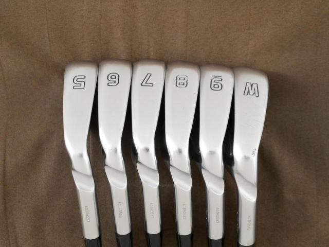 Iron set : Ping : ชุดเหล็ก Ping i525 Forged (ออกปี 2022) มีเหล็ก 5-Pw (6 ชิ้น) ก้านเหล็ก NS Pro 950 NEO Flex S