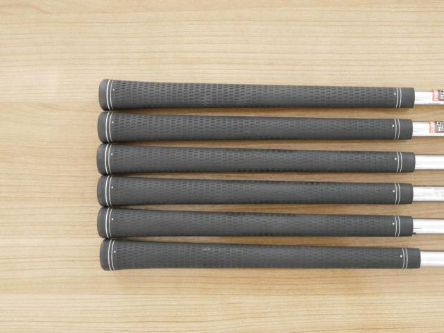 Iron set : PRGR : ชุดเหล็ก PRGR 02 Forged (ปี 2021 นุ่มมาก หายาก) มีเหล็ก 5-Pw (6 ชิ้น) ก้านเหล็ก NS Pro 950 NEO Flex SR