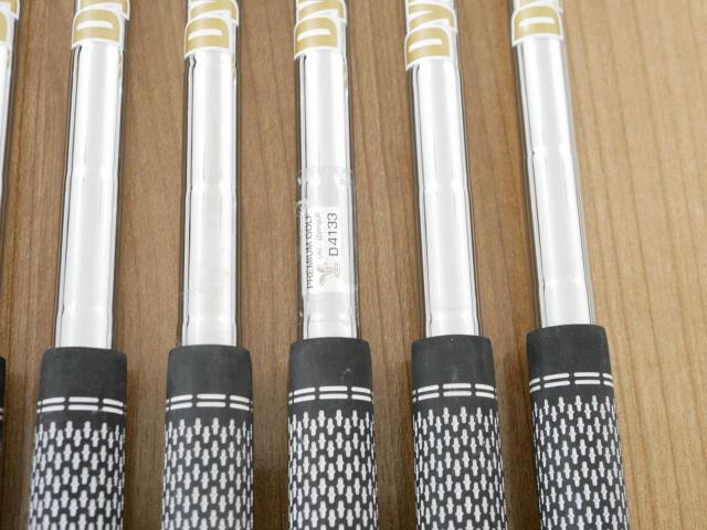 Iron set : Bridgestone : ชุดเหล็ก Bridgestone Tour B X-BL Forged (นุ่มมากๆ) มีเหล็ก 5-Pw (6 ชิ้น) ก้านเหล็ก Dynamic Gold 105 S200