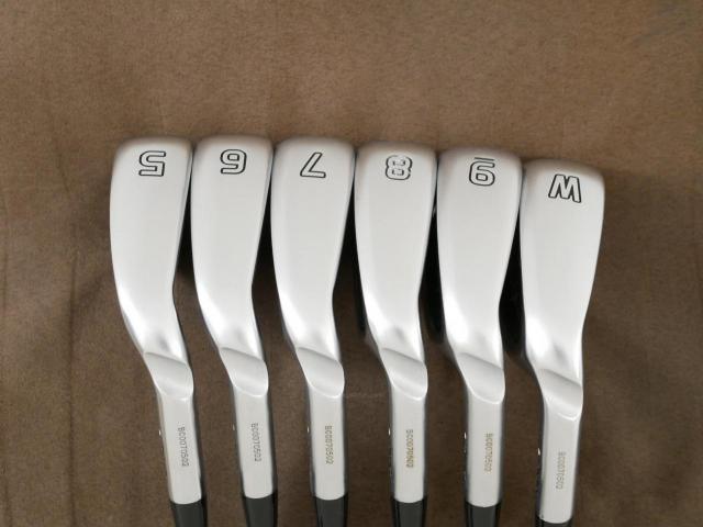 Iron set : Ping : ชุดเหล็ก Ping G730 (รุ่นล่าสุด ปี 2024 Japan Spec. ใบใหญ่ ง่ายที่สุด ไกลที่สุดของ Ping) มีเหล็ก 5-Pw (6 ชิ้น) ก้านเหล็ก NS Pro 850 NEO Flex S