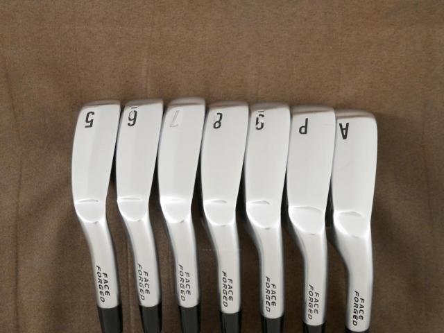 Iron set : Other Brand : ชุดเหล็ก Srixon ZX4 MK II (รุ่นปี 2023 ตีง่าย ไกล) มีเหล็ก 5-Pw,Aw (7 ชิ้น) ก้านกราไฟต์ Mitsubishi Diamana ZX-II 60 Flex S