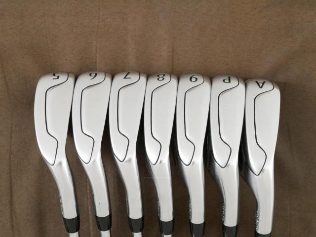Iron set : Titleist : ชุดเหล็ก Titleist VG3 Type D Forged (รุ่นปี 2019 Japan Spec. ตีง่ายและไกลที่สุดของ Titleist) มีเหล็ก 5-Pw,Aw (7 ชิ้น) ก้านเหล็ก NS Pro Zelos 8 Flex R