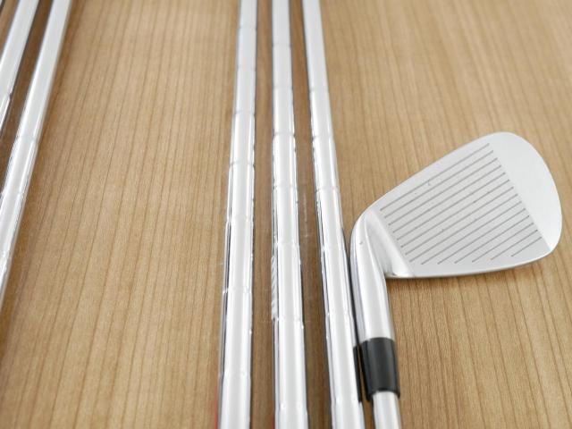 Iron set : Taylormade : ชุดเหล็ก Taylormade P770 Forged (ปี 2018 นุ่ม แน่น) มีเหล็ก 4-Pw (7 ชิ้น) ก้านเหล็ก NS Pro Modus 115 Flex S