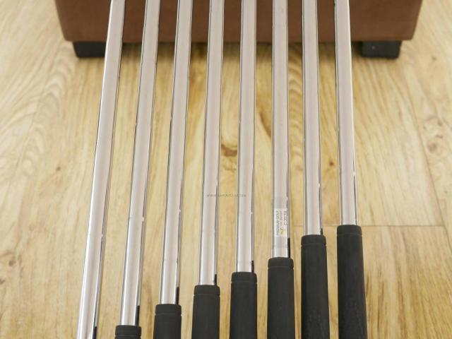 Iron set : Maruman : ชุดเหล็ก Maruman TW-Pro (รุ่นหลัง M1) มีเหล็ก 3-Pw (8 ชิ้น) ก้านเหล็ก 