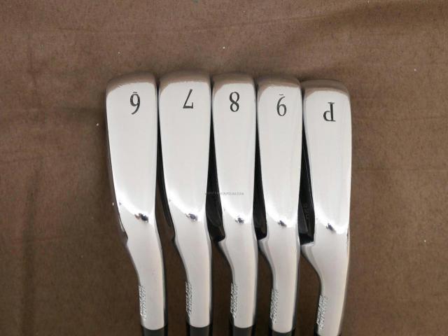 Iron set : Mizuno : ชุดเหล็ก Mizuno Pro 920 Forged (ออกปี 2020 นุ่มมาก ตีง่าย) มีเหล็ก 6-Pw (5 ชิ้น) ก้านกราไฟต์ Flex R