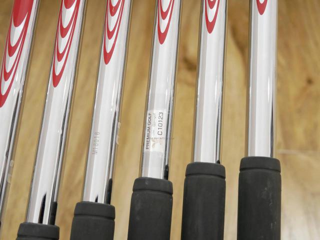 Iron set : Titleist : ชุดเหล็ก Titleist VG3 Forged (ออกปี 2019 Japan Spec. นุ่มแน่น) มีเหล็ก 5-Pw (6 ชิ้น) ก้านเหล็ก NS Pro Modus 105 Flex S