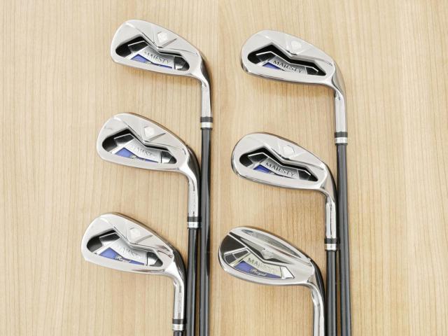 Iron set : Maruman : ชุดเหล็ก Maruman Majesty Royal Black (รุ่นท๊อปสุด ตีง่าย เด้ง ไกลมากๆ) มีเหล็ก 7-10,Pw,Aw (6 ชิ้น ระยะเทียบเท่า 6-Pw,Aw) ก้านกราไฟต์ Flex R2