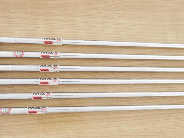 Iron set : Taylormade : ชุดเหล็ก Taylormade Stealth HD (ออกปี 2022 Japan Spec. ใบใหญ่มาก ตีง่ายสุดๆ) มีเหล็ก 6-Pw,Aw (6 ชิ้น) ก้านเหล็ก KBS Max MT 80 Flex S