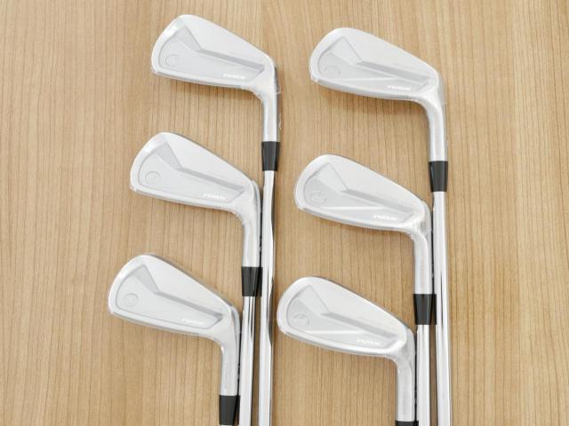 Iron set : Yamaha : **ของใหม่ ยังไม่แกะพลาสติก** ชุดเหล็ก Yamaha RMX VD/R Forged (ปี 2024 นุ่ม แน่นมากๆ) มีเหล็ก 5-Pw (6 ชิ้น) ก้านเหล็ก Dynamic Gold EX Weight Lock Tour Issue S200