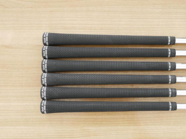 Iron set : Yamaha : **ของใหม่ ยังไม่แกะพลาสติก** ชุดเหล็ก Yamaha RMX VD/R Forged (ปี 2024 นุ่ม แน่นมากๆ) มีเหล็ก 5-Pw (6 ชิ้น) ก้านเหล็ก Dynamic Gold EX Weight Lock Tour Issue S200