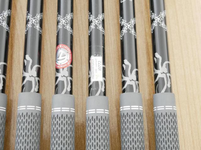 Iron set : Taylormade : ชุดเหล็ก Taylormade P770 Forged (รุ่นปี 2023 นุ่ม แน่น)  มีเหล็ก 5-Pw (6 ชิ้น) ก้านกราไฟต์ Mitsubishi Diamana Thump i95 Flex S