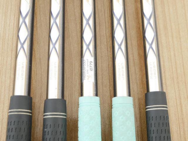 Iron set : Fourteen : ชุดเหล็ก Fourteen TC-330 (ใบใหญ่ ไกล) มีเหล็ก 6-Pw (5 ชิ้น) ก้านกราไฟต์ Flex R