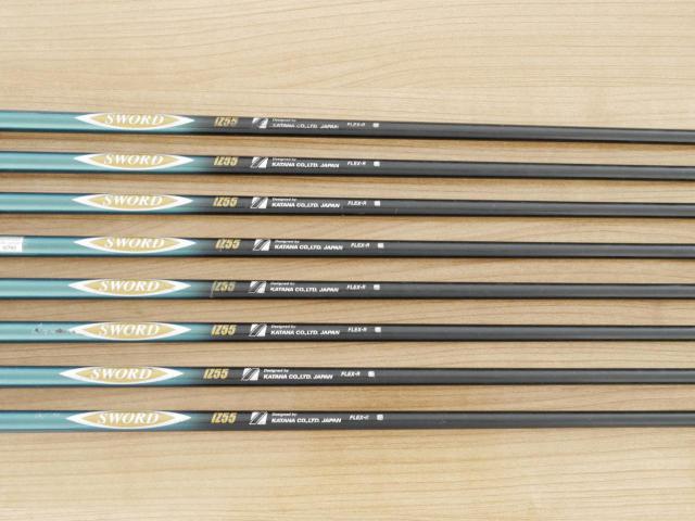 Iron set : Katana : ชุดเหล็ก Katana Sword Izu Max 230 (Forged) มีเหล็ก 5-Pw,Aw,Sw (8 ชิ้น) ก้านกราไฟต์ Flex R