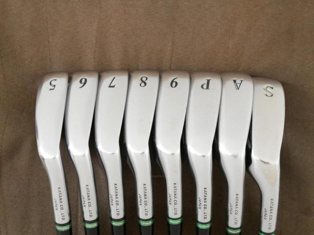 Iron set : Katana : ชุดเหล็ก Katana Sword Izu Max 230 (Forged) มีเหล็ก 5-Pw,Aw,Sw (8 ชิ้น) ก้านกราไฟต์ Flex R